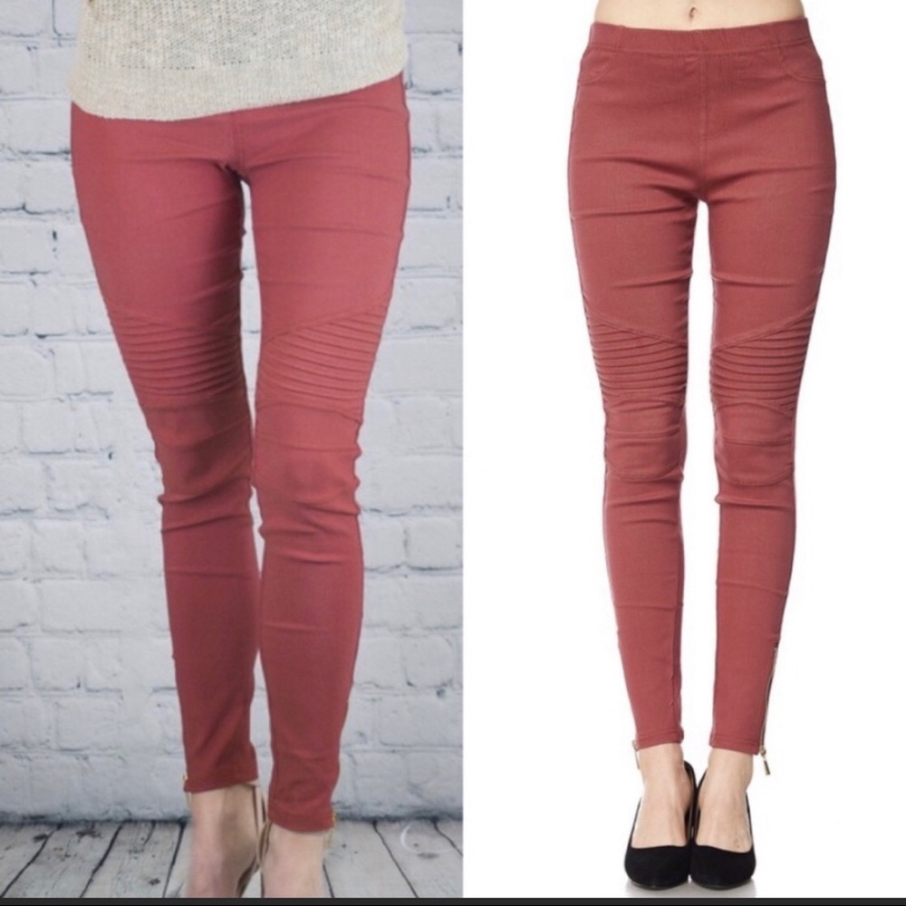 😍STRETCHY BIKER PANTS😍